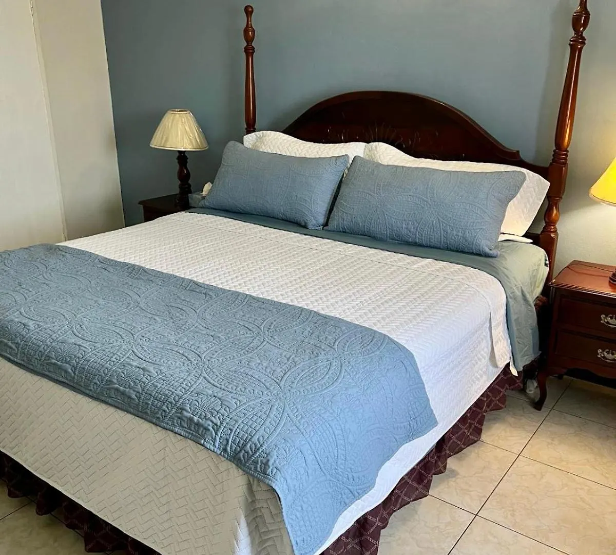 Worthington Towers Apartment Kingston 0*,  Jamaica
